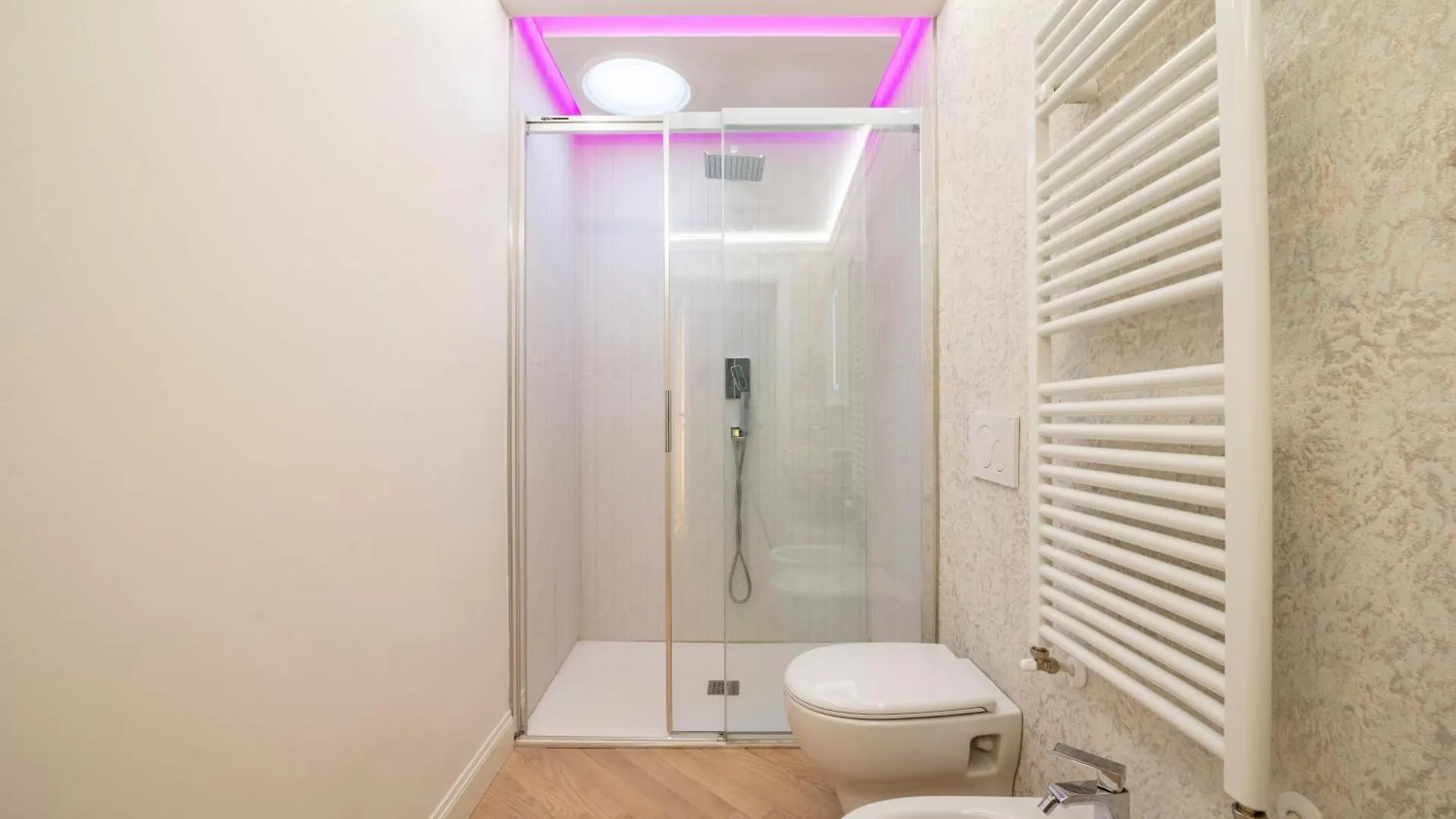 Boutique Apartments - Primavera Florence